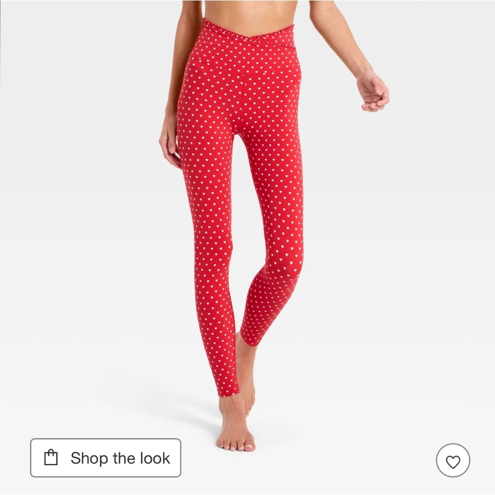 NWT Red Heart Polka Dot Leggings